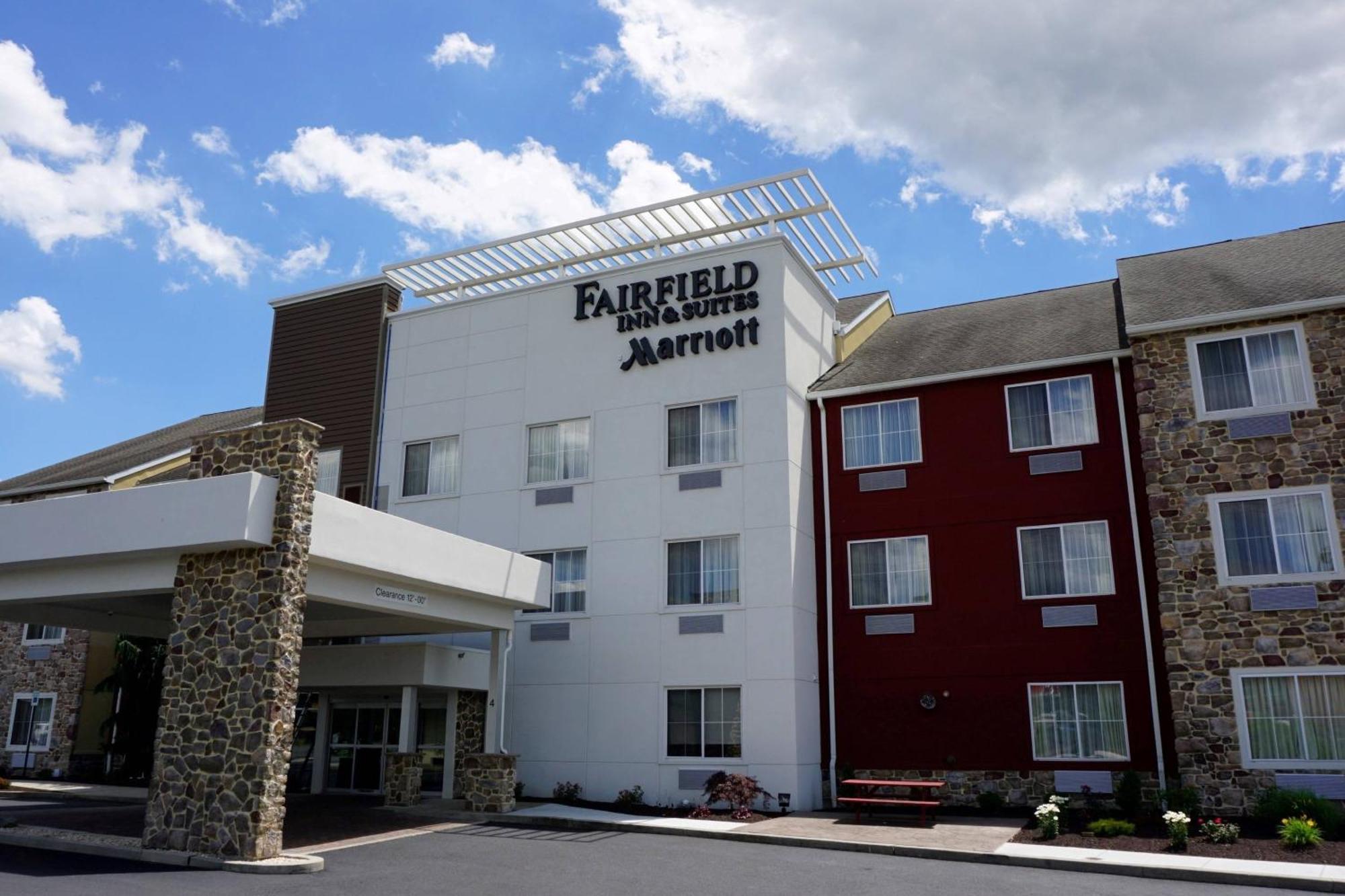 Fairfield By Marriott & Lebanon Valley 3*
